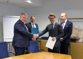 News - 2019 - Letter of Intent with Port of Gdynia